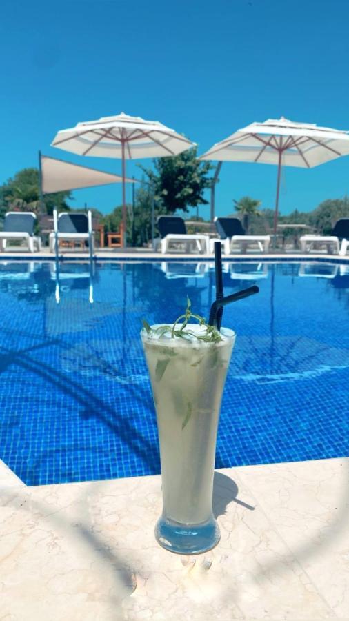 Imperial Resort 울친 외부 사진